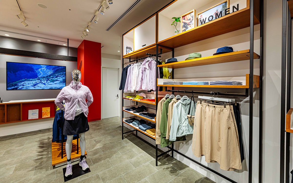 マムート 心斎橋 店内