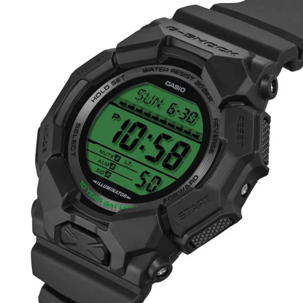 第2位 【G-SHOCK新作】“八角形のフルメタルG”“10年電池のタフネス大本命”…大人が狙うべき3本をスタイリストが徹底解説