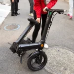 第2位「チェーンがない電動自転車!?」何もついてないのが潔い！免許不要の特定小型原付“FreeMile evuco”を試乗してみた