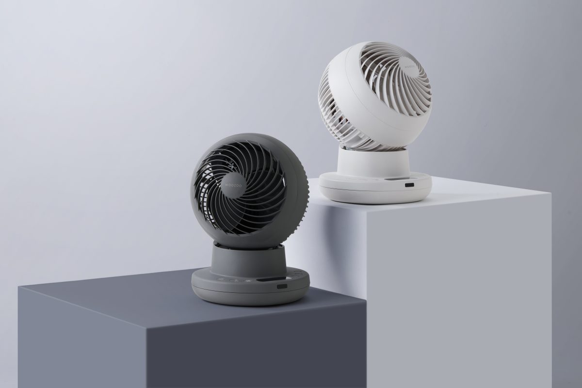 アイリスオーヤマ「WOOZOO 360 i」オープン価格/幅210×奥行210×高さ300㎜/約1.7㎏/最大22畳/2色展開