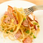 ベーコンに厚みがあるから、しっかりとした噛みごたえで、噛めば噛むほど豚肉のうまみが口中に広がるのです