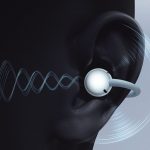 音声を耳元へ届ける指向性システムや、周囲の環境に合わせて音量を自動調整する機能などによって、オープンイヤーながら快適なサウンドが楽しめる