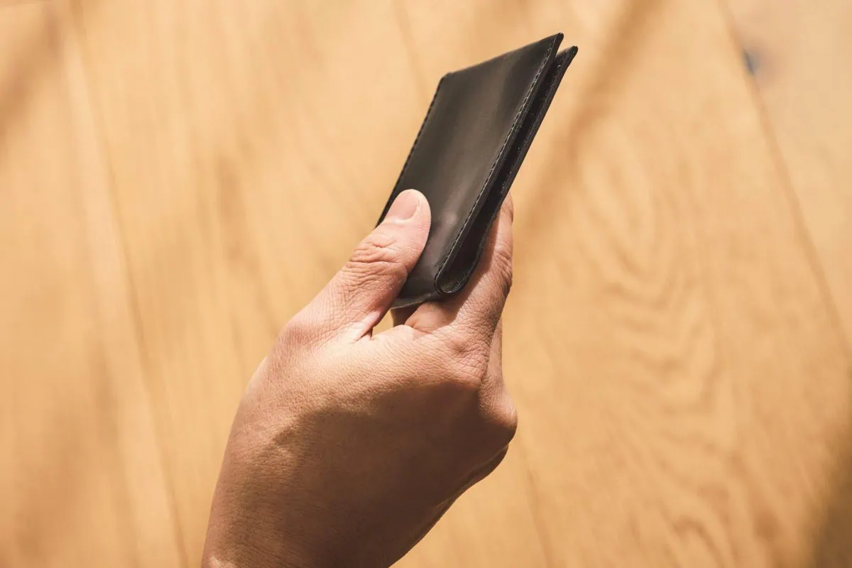 第3位　「反則級に神コスパな革小物」この出来で1万円以下は感動級…国産ランドセルの老舗が手掛けた“こだわり満載の革財布”は想像越えの逸品