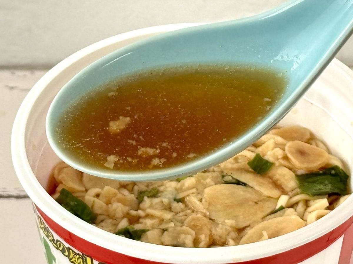 サンヨー食品
サッポロ一番 しょうゆ味 リュウジ監修 世界で一つの爆旨にんにく
