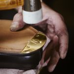 「Fusain（フュザン）」の真鍮製トゥスチールやツートーンのソール仕上げ