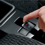衝突被害軽減ブレーキ「デュアルセンサーブレーキサポートII」、電動パーキングブレーキを採用