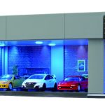 tomica＋「トミカガレージ スマート ストーン グレー スタンダード エディション」￥7,700／W251×H104×D132㎜／対象年齢は6歳以上／トミカ（ミニカー）は付属しません。