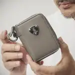 第2位 【コンパクトなのに現金もカギも集約】アタオのオールインワン財布「ロミー」が手ぶら派の最適解だった／No.1モノ雑誌編集長のお墨付き『コレ買いです』Vol.163