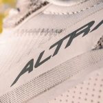 第3位　【山・街・通勤に】アルトラの新作スニーカー「ボイジャー」は“最高に使える”大人の万能靴だ