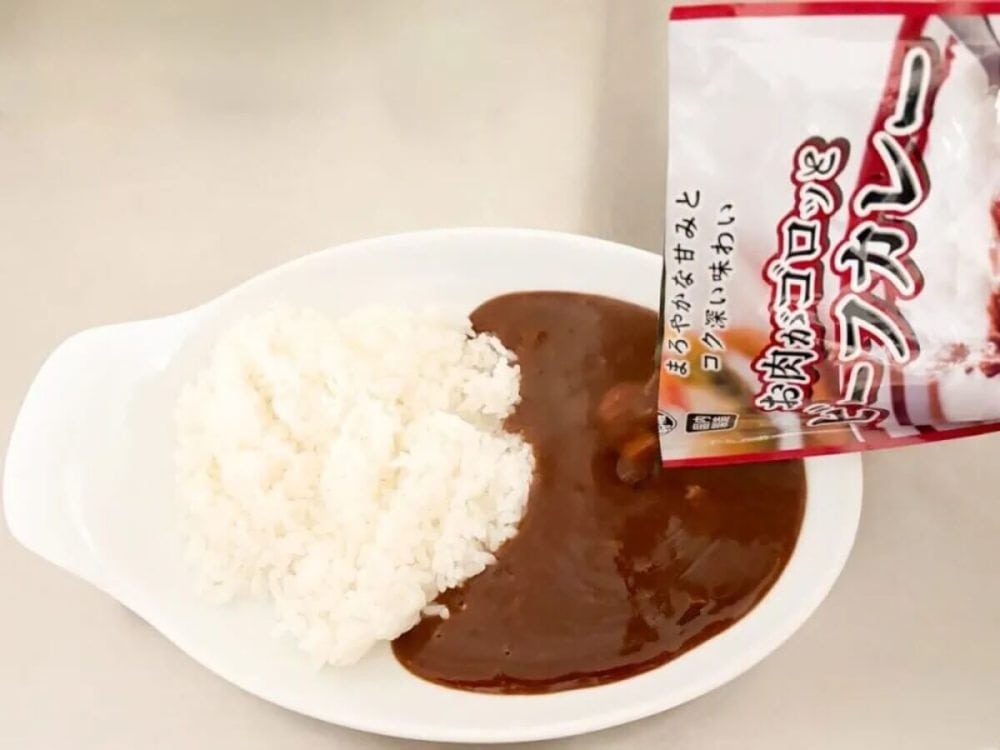 第3位　【業務スーパー】1食約70円から!? コスパ最強の「レトルトカレー3種」を食べ比べ＆激ウマアレンジ