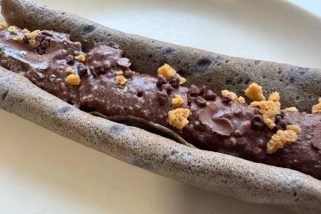 ファミマ「旨すぎて震える」森永製菓コラボ、スタバの名作フラペチーノが復活…ほか【スイーツの人気記事ランキングベスト3】（2026年4月版）