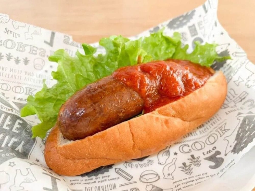 第1位　【1本約90円は価格バグ】もはや原価割れを心配するレベル…肉汁が別格すぎる業スー「生フランク」はストック買いがガチで◎