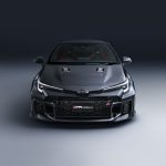 ボディカラーは特別定色「グラビティブラック」を設定