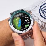 ファーウェイ HUAWEI WATCH Ultimate　「＜使ってみた＞ 太陽光の下でも視認性◎」
