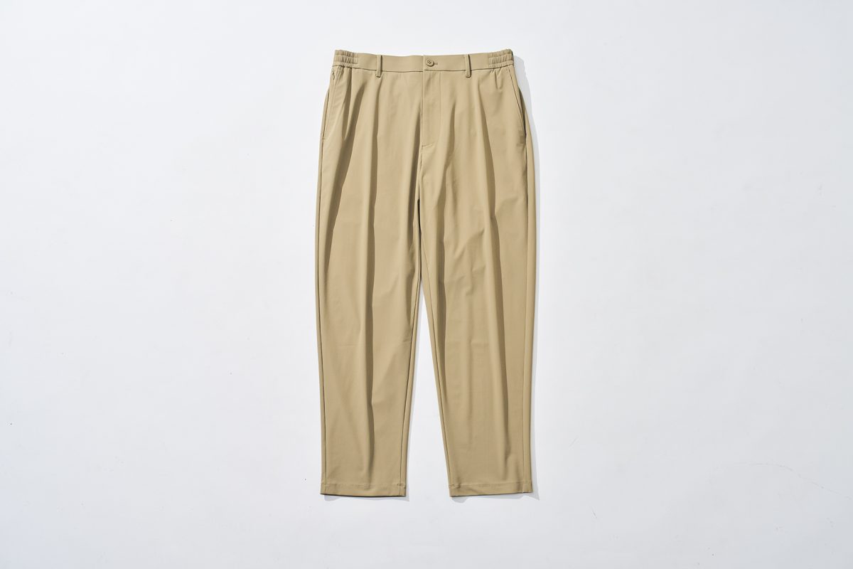 ウルトラストレッチパンツ 32 BEIGE ¥3,990