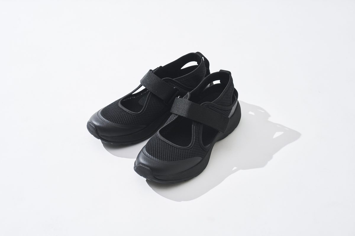 メッシュ ワンベルトスニーカーサンダル 黒 ¥4,990