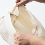 シンプルな内装ながら、容量は23リットル、耐荷重は約20kgと見た目以上の大容量