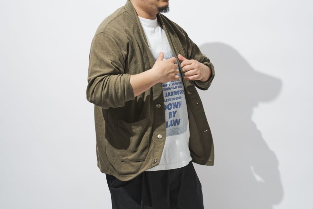 サッと着られるワンマイルウェアとしても良さそう