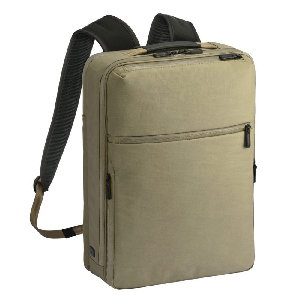 エース「ガジェタブル エアV」￥37,400／W30×H42×D12㎝／16ℓ／1060ｇ