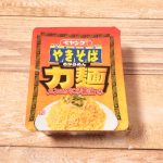 「ペヤング 力麺ニンニクにら醤油味やきそば」