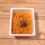 「ペヤング 力麺ニンニクにら醤油味やきそば」はラー油の辛みでにんにくが甘く感じました