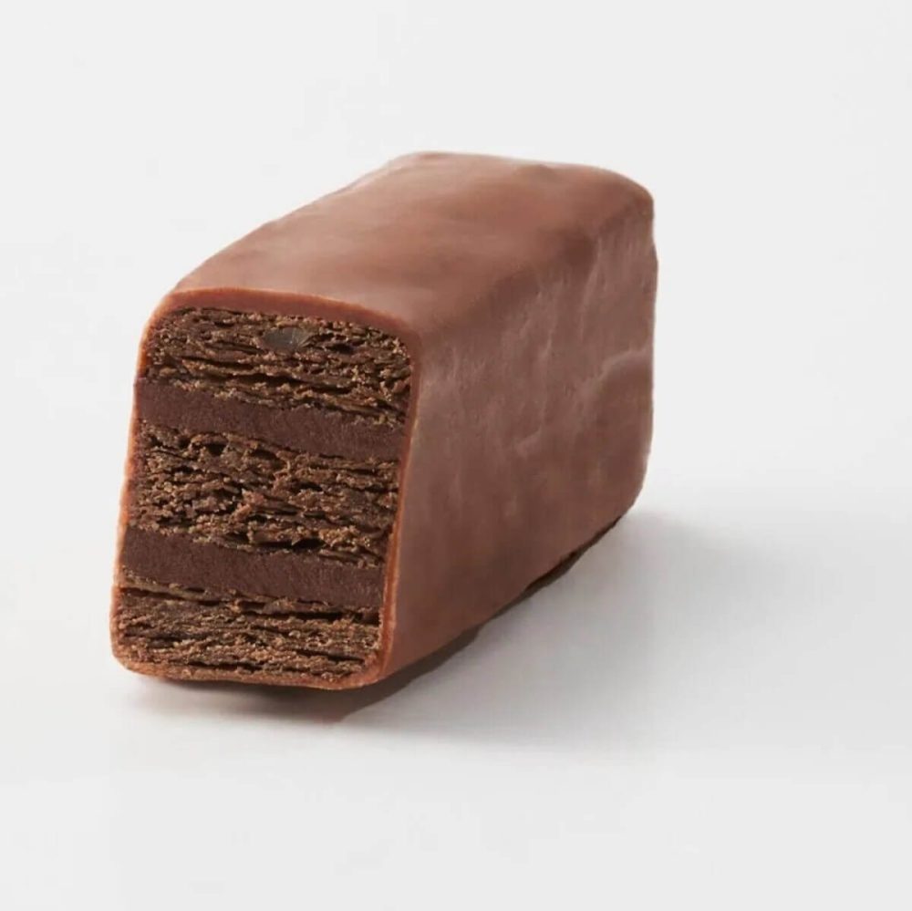 第2位　【猛暑35度でも溶けないチョコ!?】「常温で持ち運べる」最新スイーツ実食！メリーチョコレートの新作ミルフィーユが夏の手土産に最強すぎた