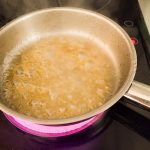 キャラメルソースがお好きな方はパッケージに作り方が記載されているので、簡単に作ることができます