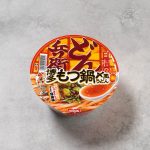 「日清のどん兵衛 博多もつ鍋〆風うどん」
