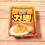 「ペヤング 力麺ニンニクにら味噌味うどん」