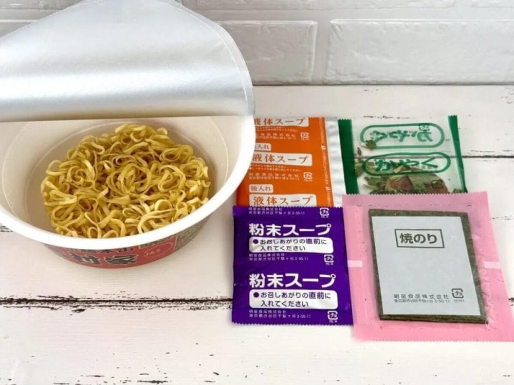 第1位 【ヤバうまいカップ麺】即席麺マニア絶賛“名店再現&鬼才コラボ”衝撃の最新ベスト3「1位はファン感涙のあの匂い」