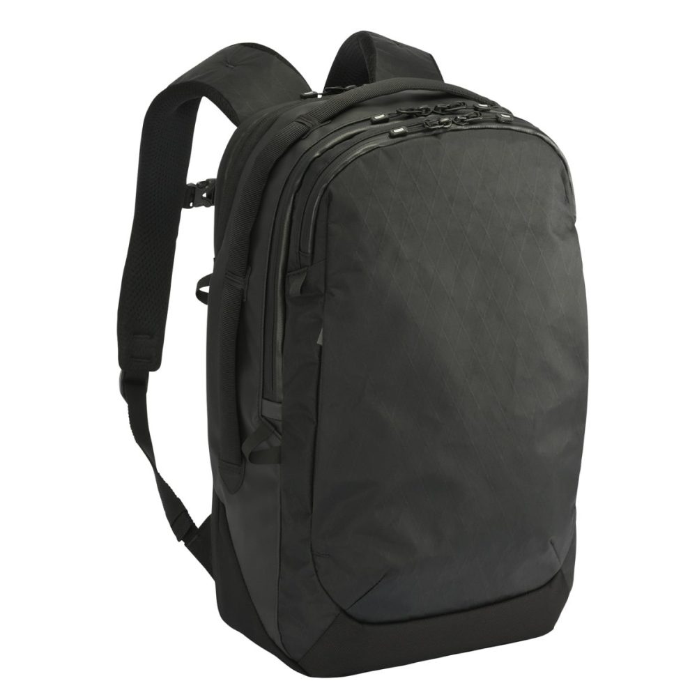 エース「ラグレンティスX」￥30,800／W28×H46×D16（20）㎝／19（24）ℓ／1.0㎏