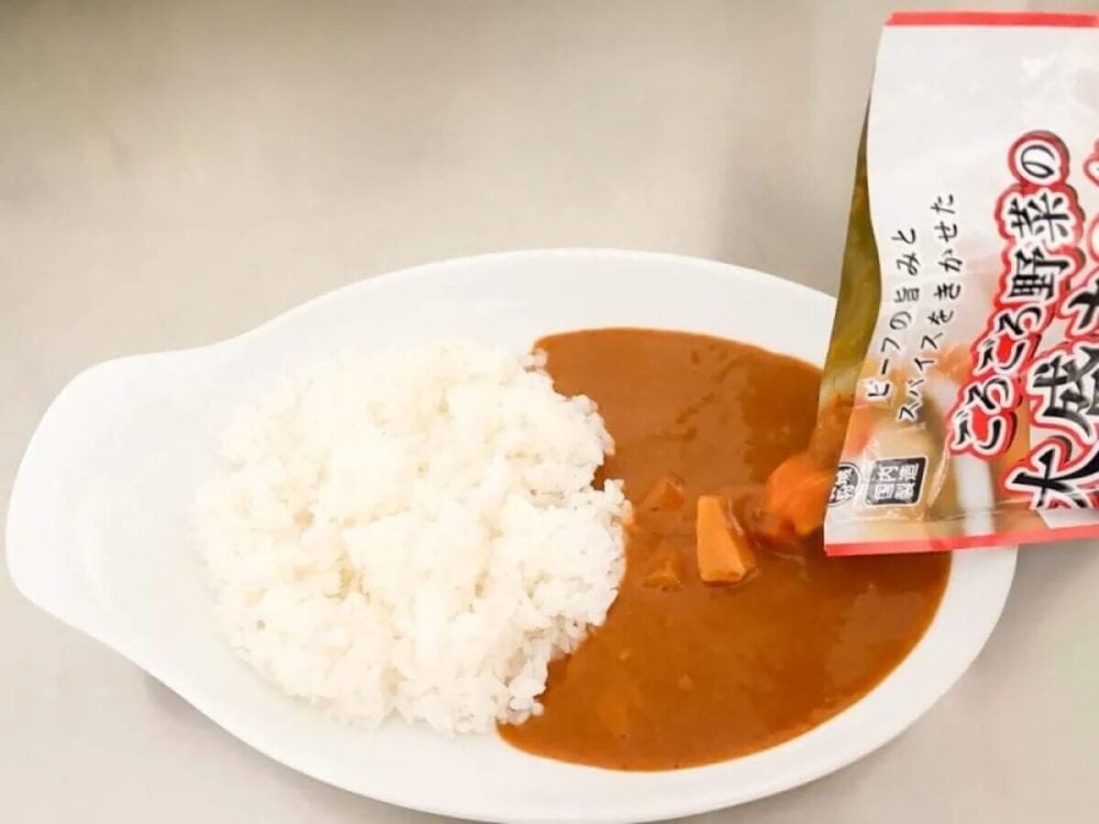 第3位　【業務スーパー】1食約70円から!? コスパ最強の「レトルトカレー3種」を食べ比べ＆激ウマアレンジ