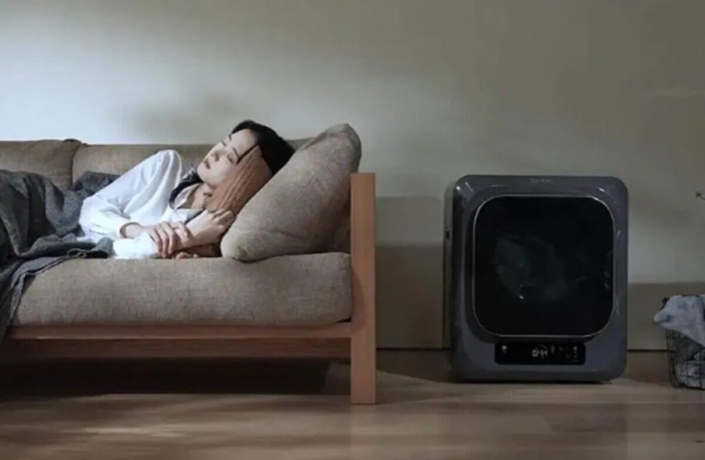 第1位　【コンセントに挿すだけ】電気代1時間15円“部屋中どこでも使える”小型衣類乾燥機を試してみたら最強だった