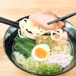 いくらチャーシューを食べても、一向にチャーシューがなくなる気配がない。これぞ家メシの極意です！