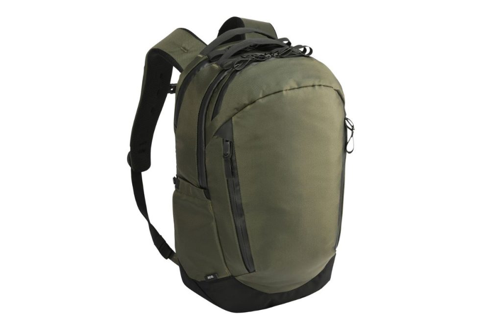 エース「ラグマスター2」¥37,400/W27×H42×D12㎝/19ℓ/790g