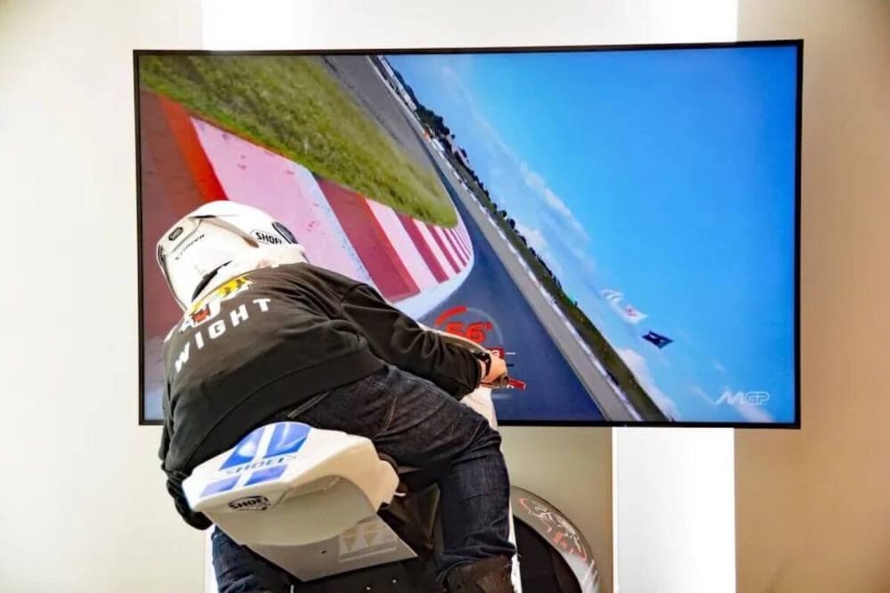 第1位　【ツーリングの新聖地】SHOEI初のテーマパークが誕生！本格ピザからプロの走り体験まで楽しめる「SHOEI HELMET PARK」体験レポート