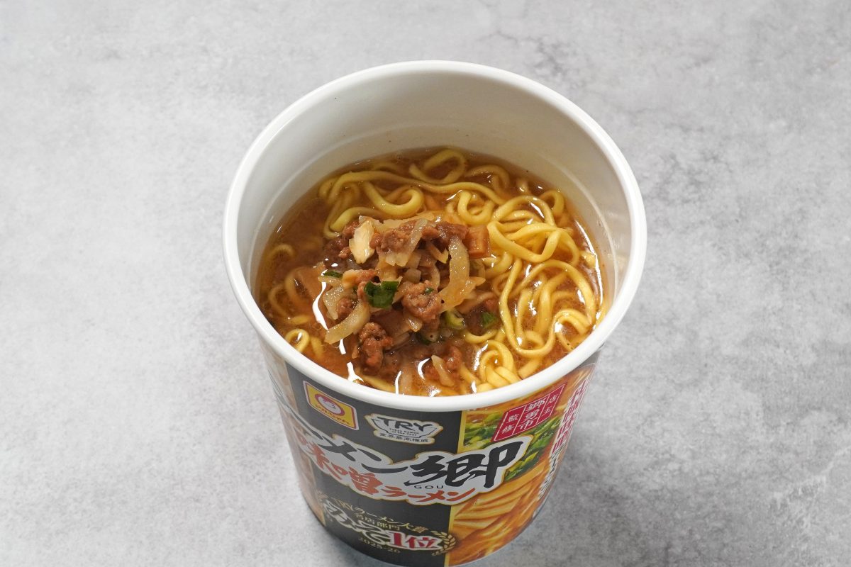 「ラーメン郷 味噌ラーメン」生姜と味噌の香りが豊か