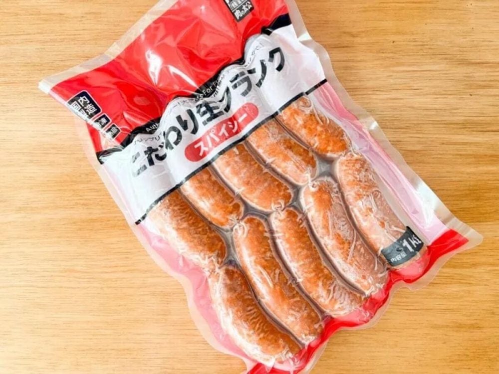 第1位　【1本約90円は価格バグ】もはや原価割れを心配するレベル…肉汁が別格すぎる業スー「生フランク」はストック買いがガチで◎