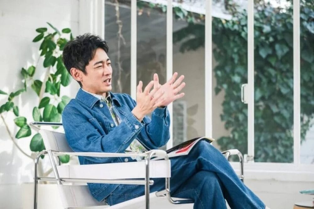 第3位　【小泉孝太郎インタビュー】「人間はDNAの中に好奇心が刻まれている」旅の便利グッズや愛用品、最近感銘を受けた旅行先とは？