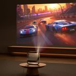 機器から投影面までが2.17mで、100インチの大画面を実現