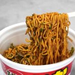 第1位　【マジでウマかった新作カップ麺】ガツンと旨い“焼きそば・汁なし麺”ベスト3「1位は待望の復活！辛みとあおさが強烈なスーパーカップ」グルメライターが実食レポ