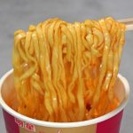 明星食品「明星 Asian Hot 韓国チャンポン」ノンフライ麺でつるつると口に入ります