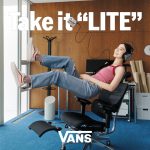 ABCマート/軽量性と快適性を追求した「VANS LITE」シリーズの新ビジュアル。俳優 兼 メンズノンノモデルの中田圭祐と、ファッションモデルのるうこを起用。