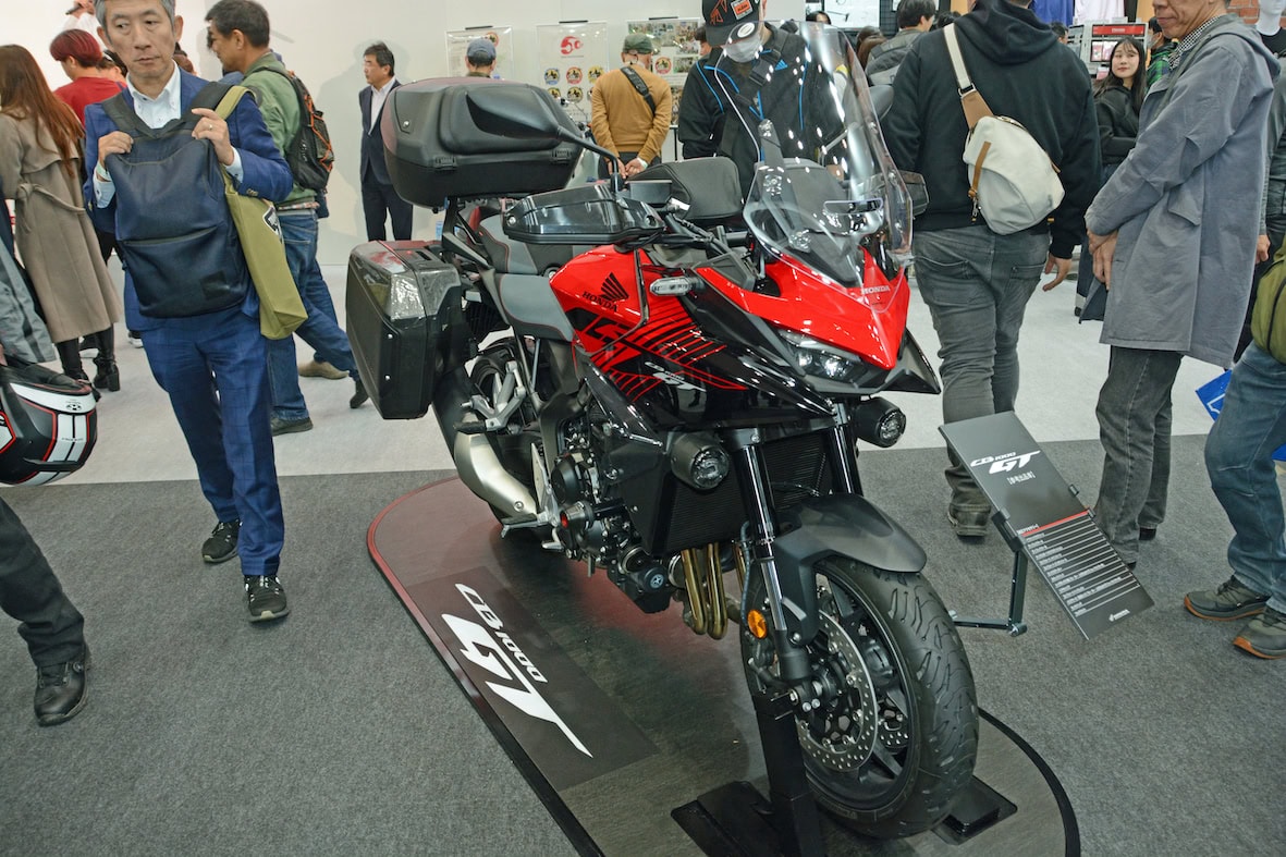 スポーティな走りも楽しみたいロングツーリング派にピッタリのスポーツツアラーモデル「CB1000GT」