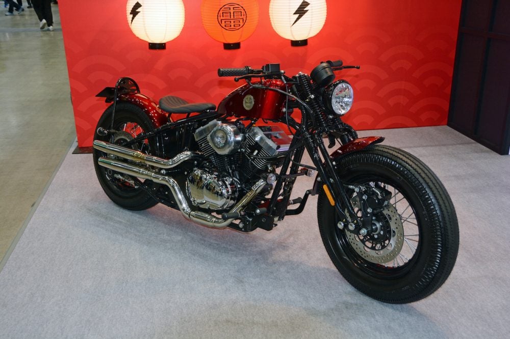 カスタムライクなスタイルが満足感の高いサンダーモーターサイクルの「ソフテイルサンダー250」