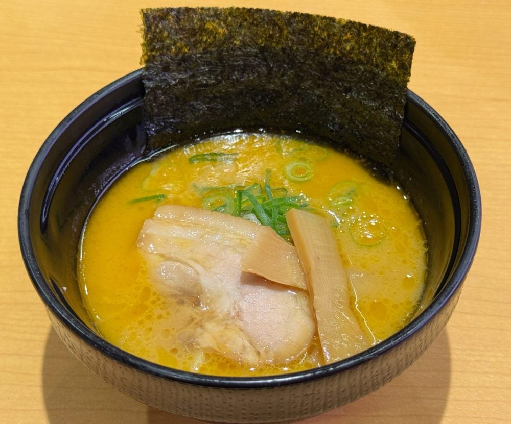 【らーめん専門 いっぽし監修】コク旨 鶏白湯ラーメン