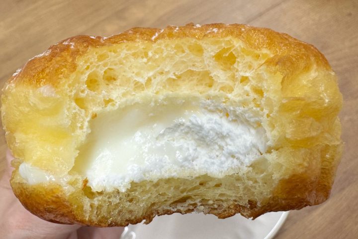 【不二家の“生”がやばい】話題の「もちふわ新感覚ドーナツ」が幸せすぎる!洋菓子店が作った究極スイーツをグルメライターが実食レビュー。ミルキー味など全3種を徹底解剖