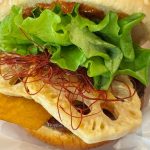 計算され尽くした食感のコントラスト!