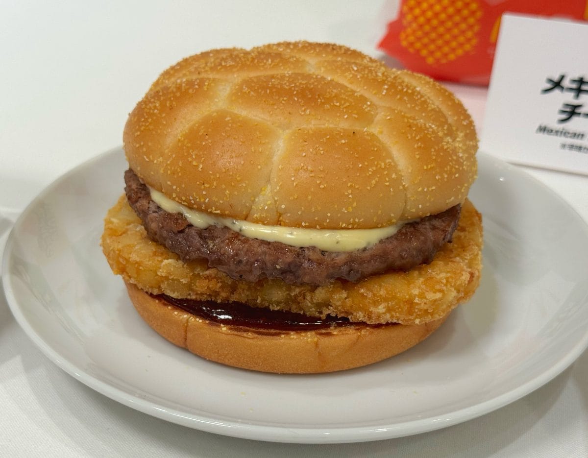 圧倒的重量感!「ザク切りポテト&肉厚ビーフ コク旨ガーリックペッパー」