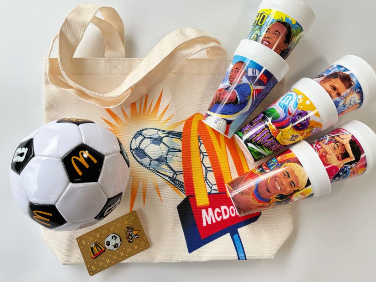 FIFA×マクドナルド】あの幻の“レジェンドカップ”が全6種コンプで当たる